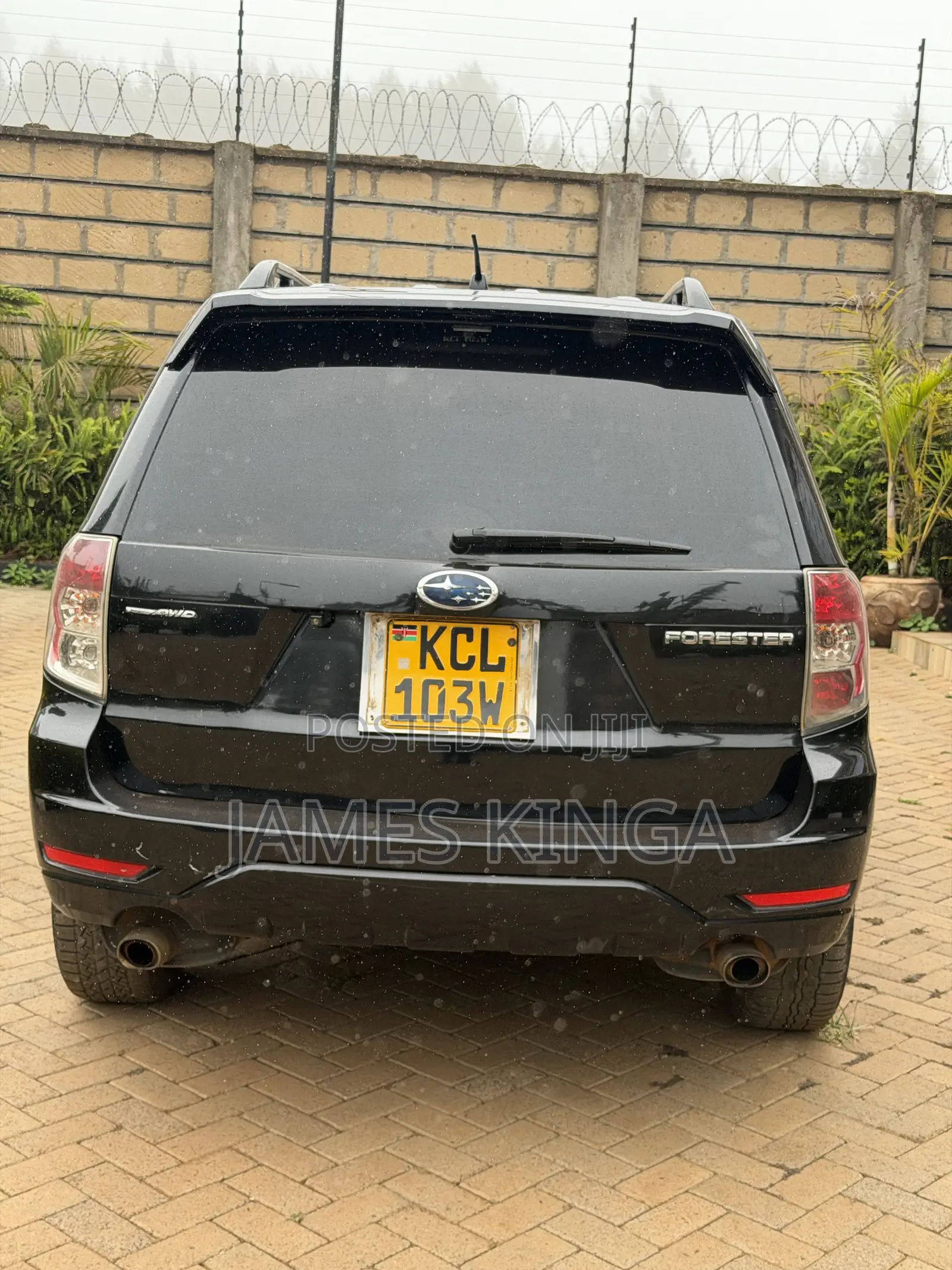 Subaru Forester 2011 Black