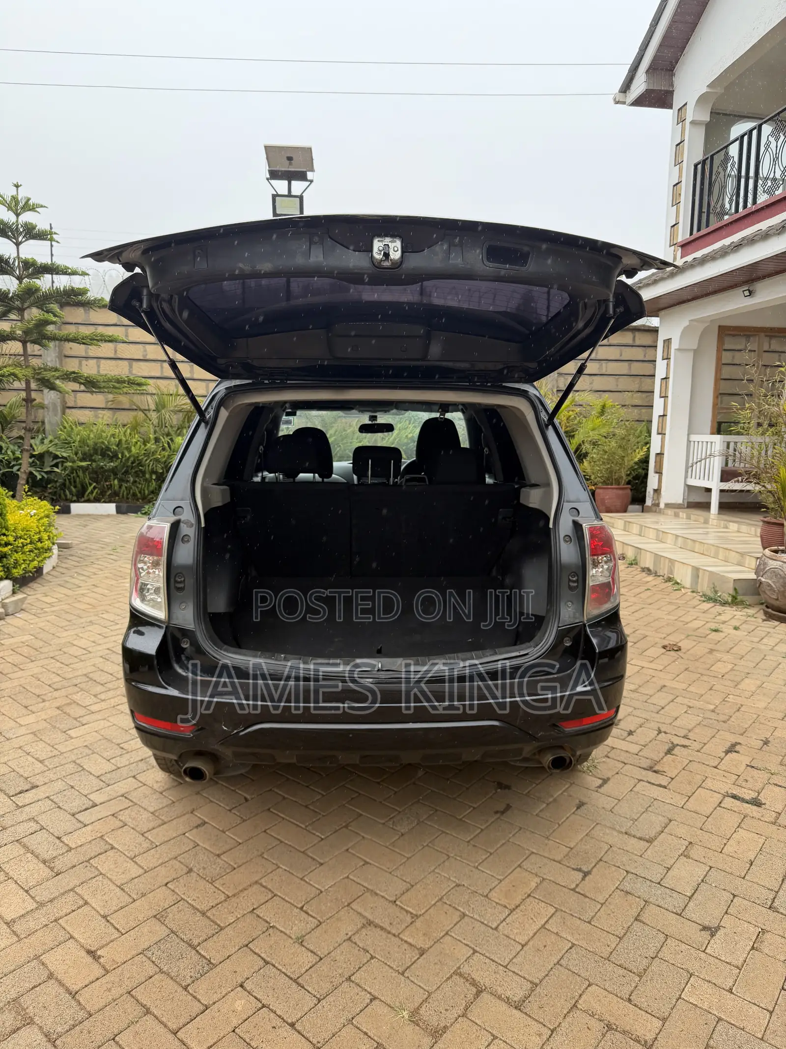 Subaru Forester 2011 Black