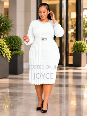 Dress With Silver Line Round-Neck