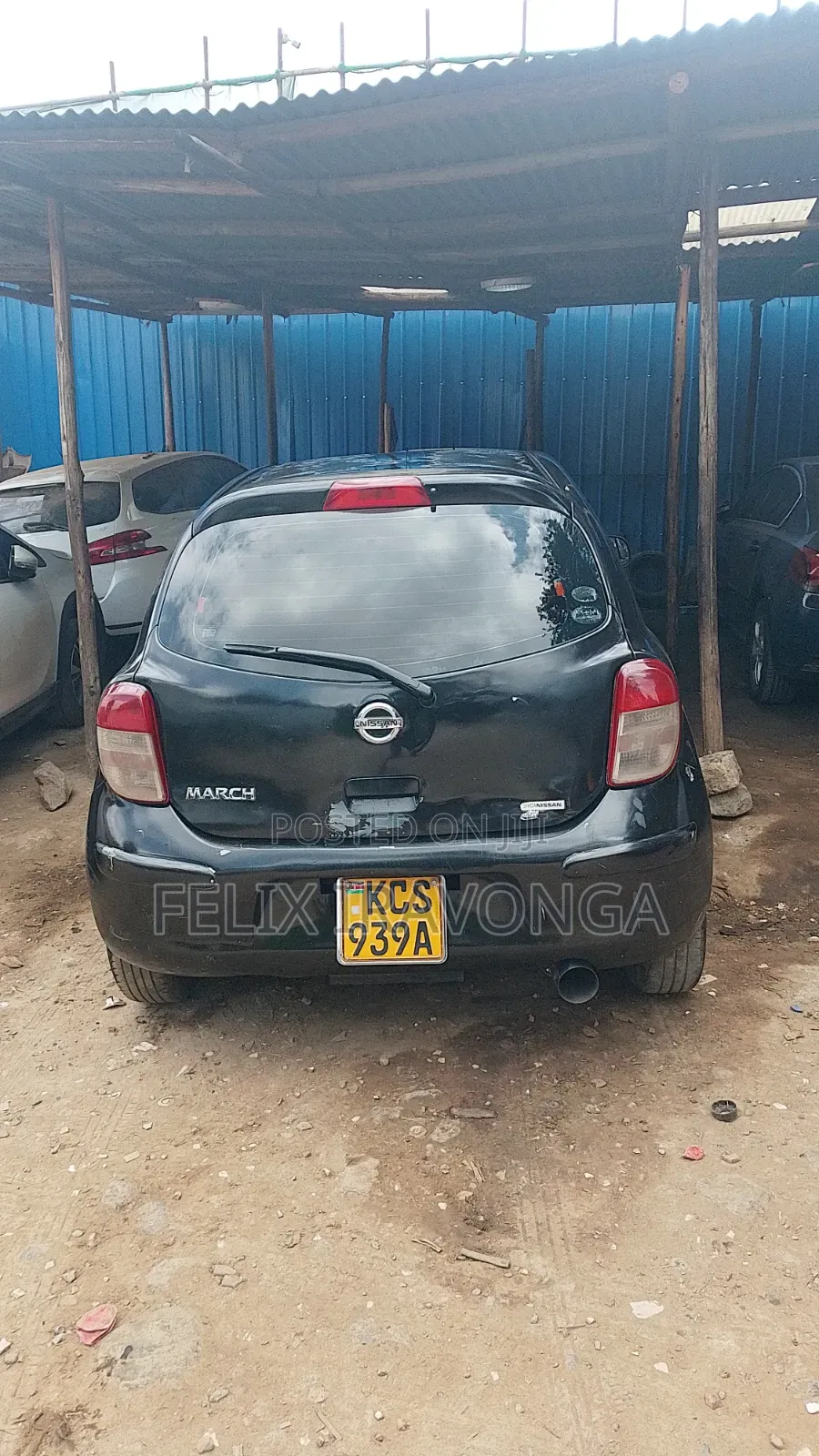 Nissan March 2011 Black