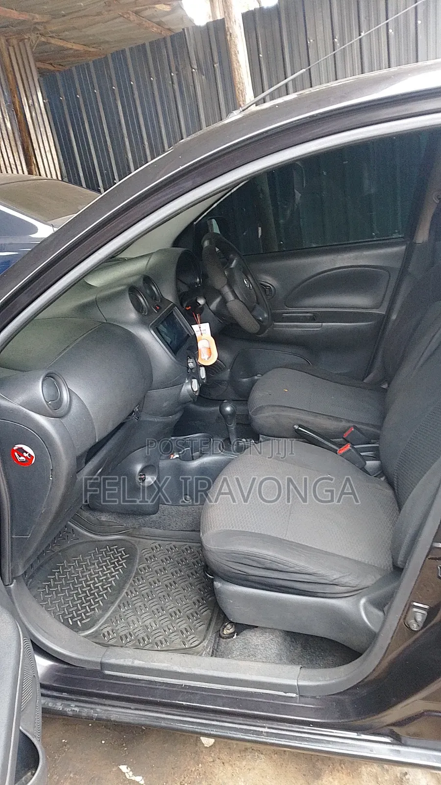 Nissan March 2011 Black