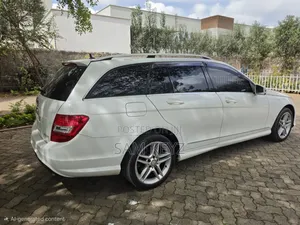 Mercedes-Benz C200 2013 White