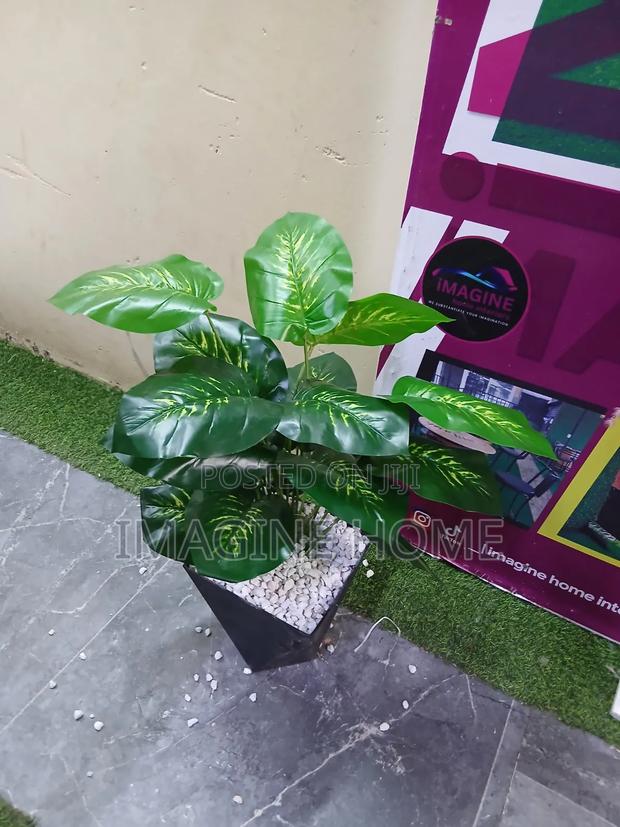 Balcony Artificial Plant - main view