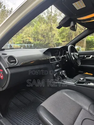 Mercedes-Benz C200 2013 White