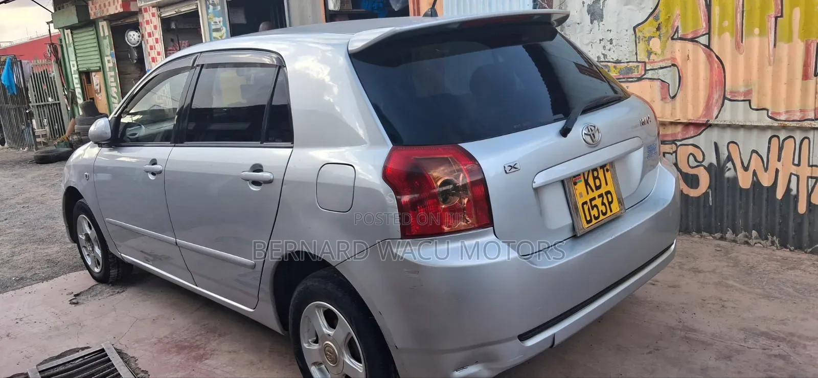 Toyota Corolla RunX 2005 Silver