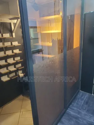 Furnished Shop to Let FRE WIFI