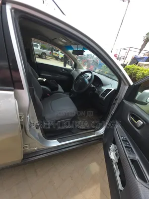 Nissan Wingroad 2009 Silver