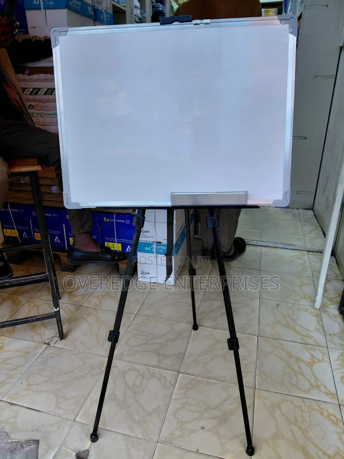 Whiteboard With Stand 70cmx50cm
