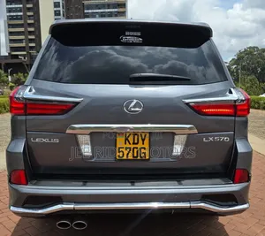 Lexus LX 2016 Gray
