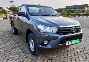 Toyota Hilux 2023