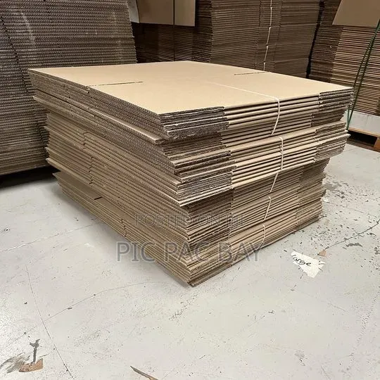 Custom Size Wholesale Packaging Boxes Production