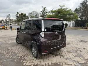 Toyota Tank 1.0 FWD 2019 Brown
