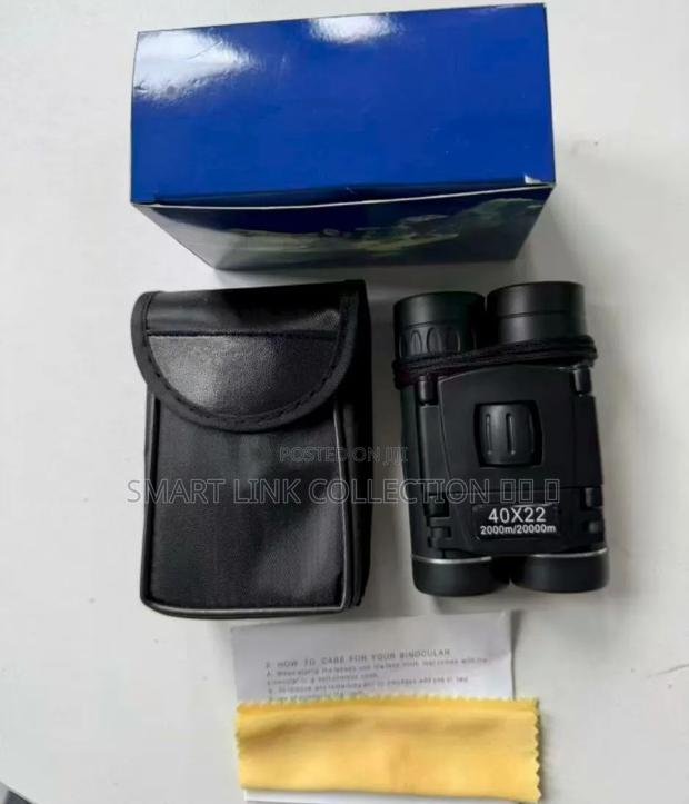 40x22 Compact Binoculars.