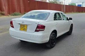 Toyota Axio 2010