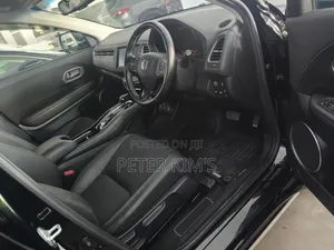 Honda Vezel 2019 Black