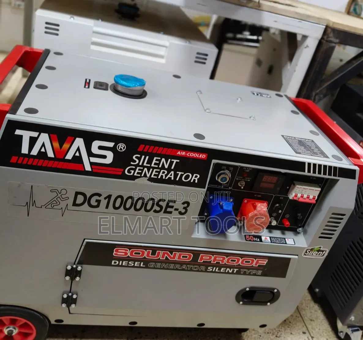 TAVAS DG10000SE-3 Soundproof Diesel Generator