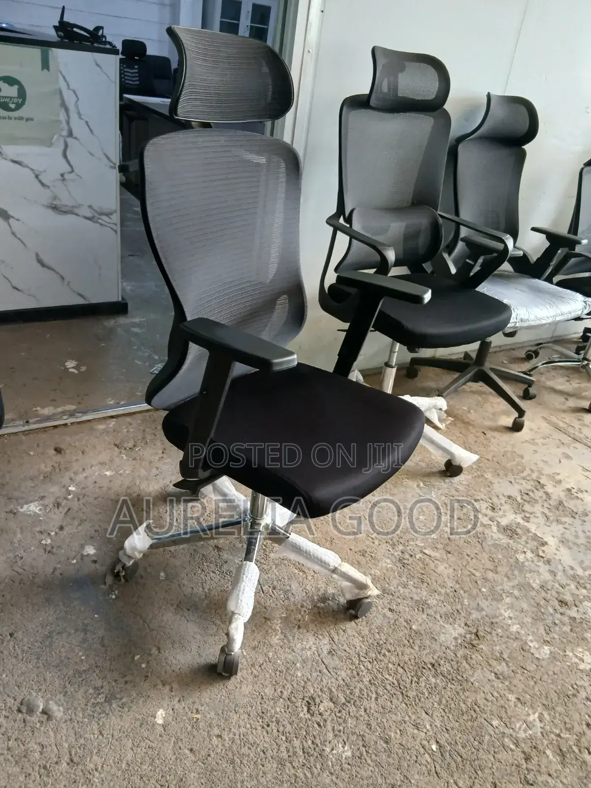 High-BackOthropedicErgonomic Office Chairkeny-Comfortable Desk Seat