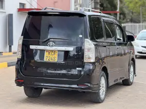 Toyota Voxy 2008 Black