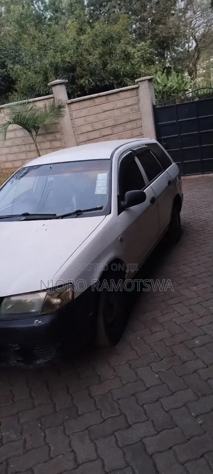 Nissan Advan 2006 White