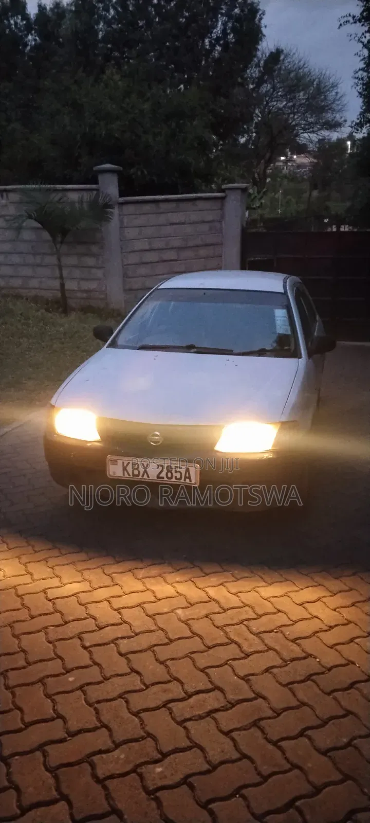 Nissan Advan 2006 White