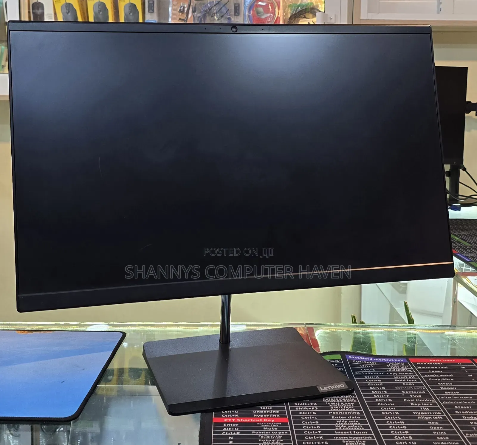 Desktop Computer Lenovo V530 AIO 8GB Intel Core i7 SSD 256GB