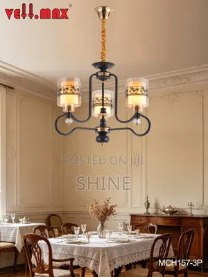 3 Hold Glass Chanderlier