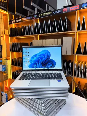 Laptop HP EliteBook 830 G8 16GB Intel Core i7 SSD 512GB
