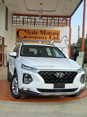 Hyundai Santa Fe 2019 White