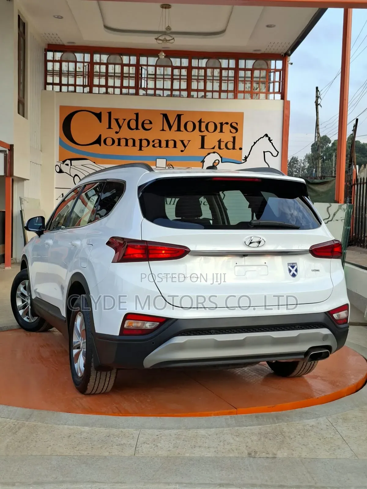 Hyundai Santa Fe 2019 White