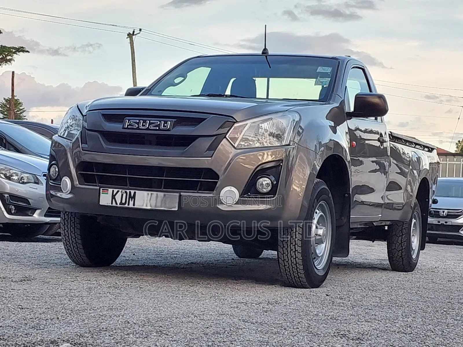 Isuzu D-MAX 2023 Gray