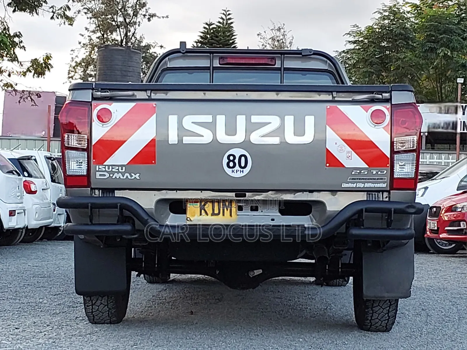 Isuzu D-MAX 2023 Gray