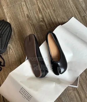 Tabi Flats Shoes