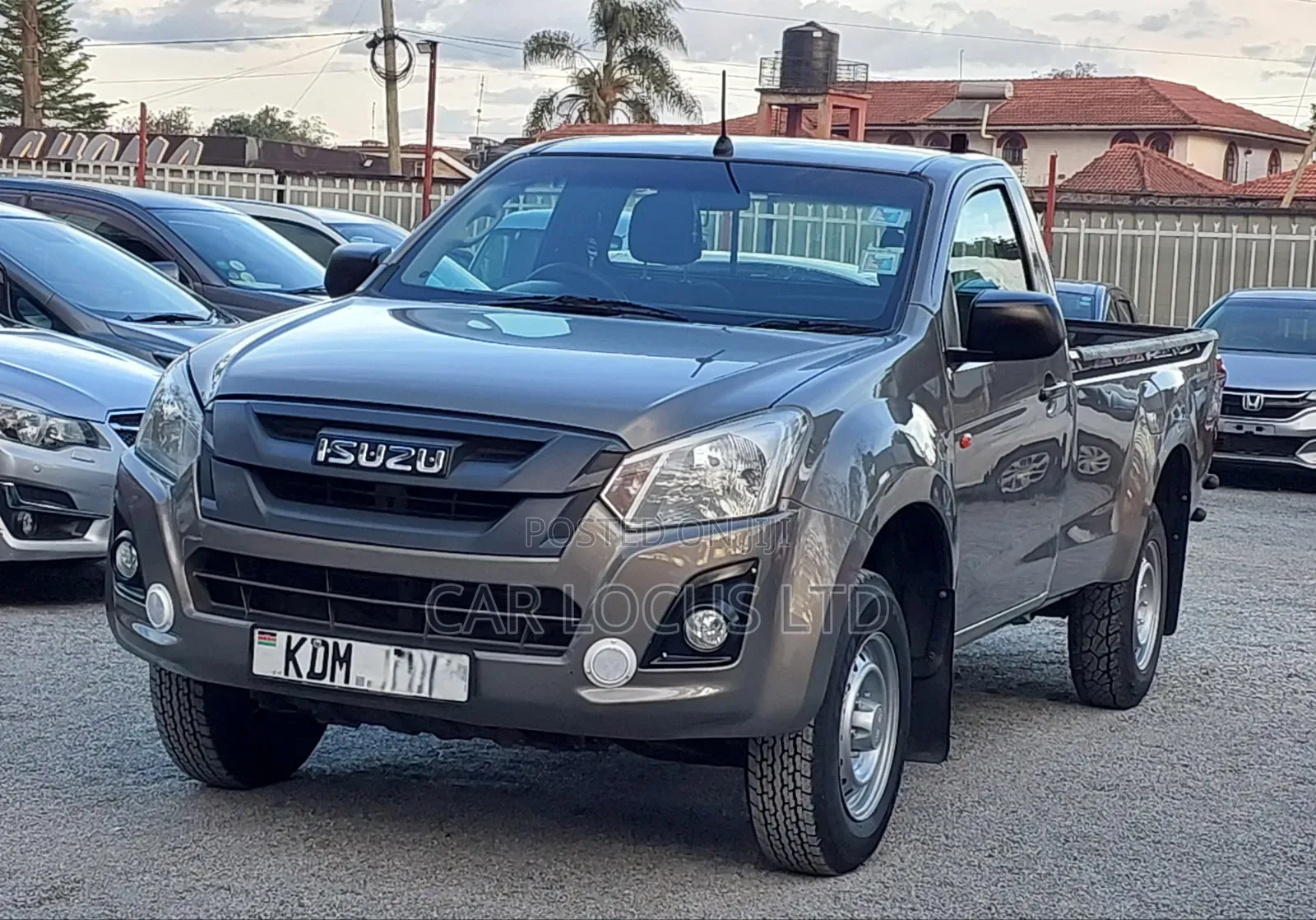 Isuzu D-MAX 2023 Gray