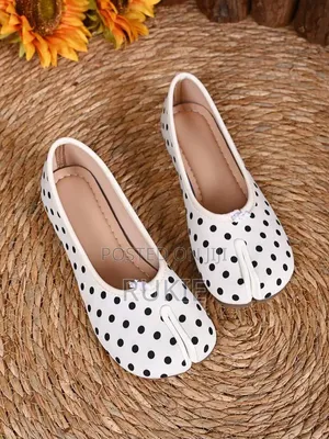 Polkadot Tabi Sandals