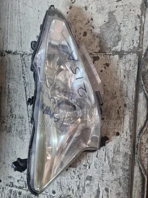 Nissan Teana Non Xenon RHS Headlight
