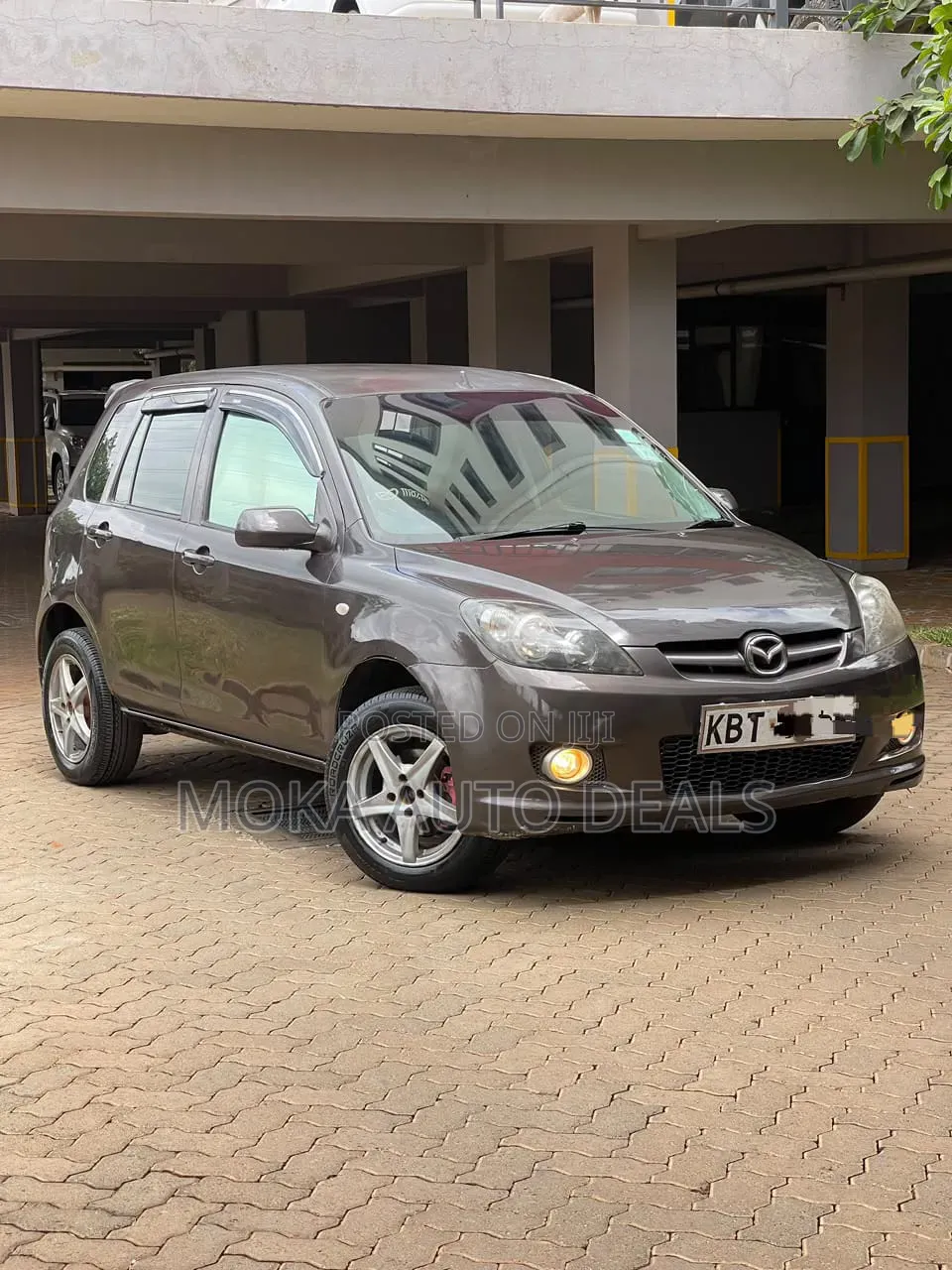 Mazda Demio 2006 Brown