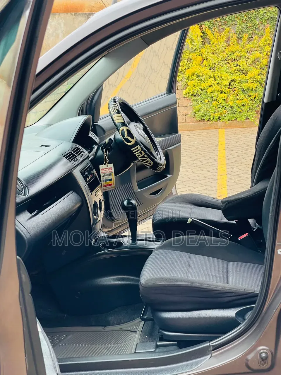 Mazda Demio 2006 Brown
