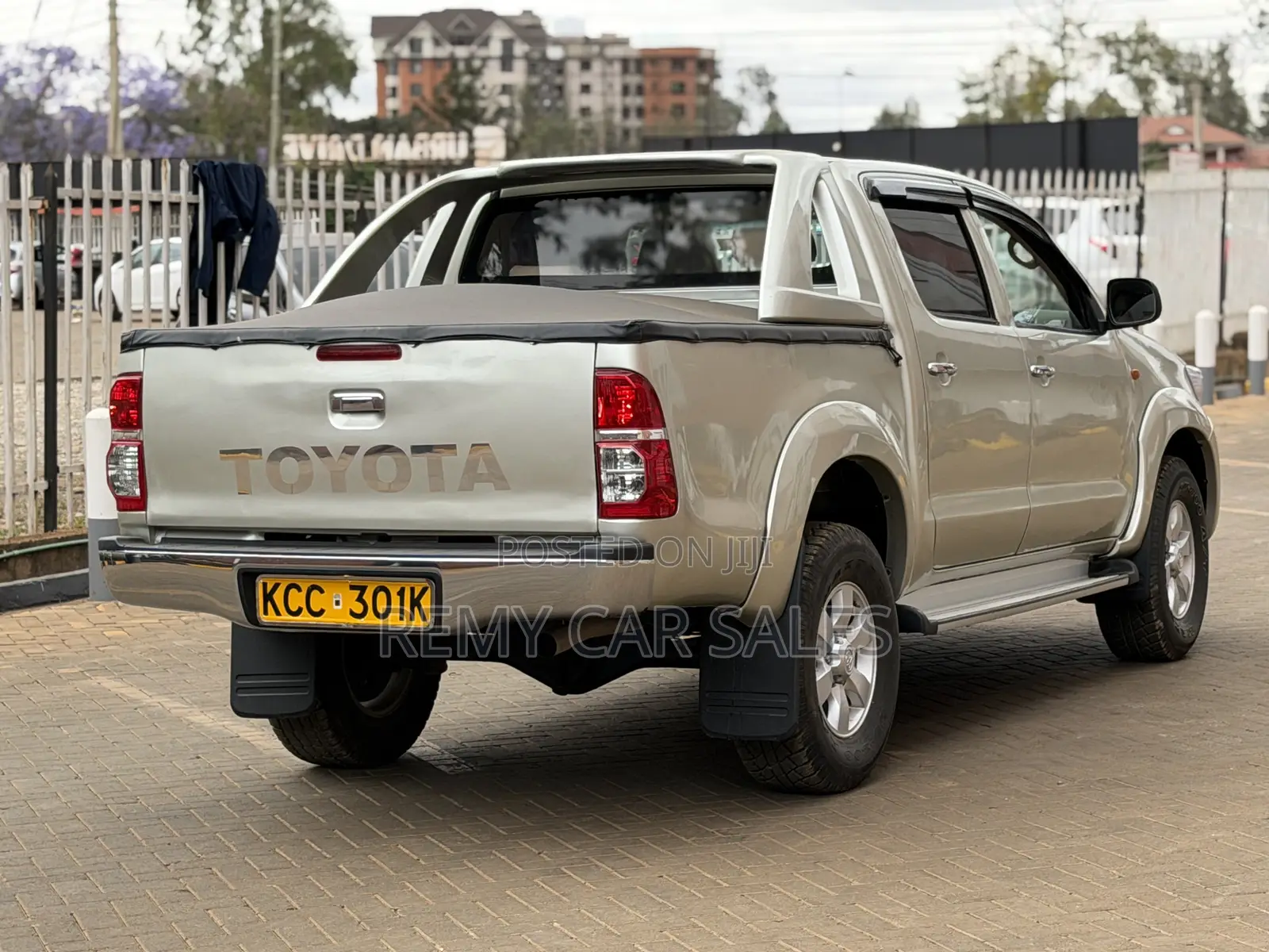 Toyota Hilux 2008 Silver
