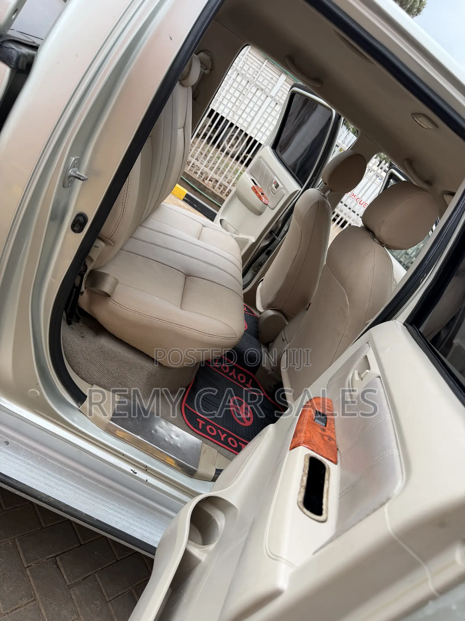 Toyota Hilux 2008 Silver