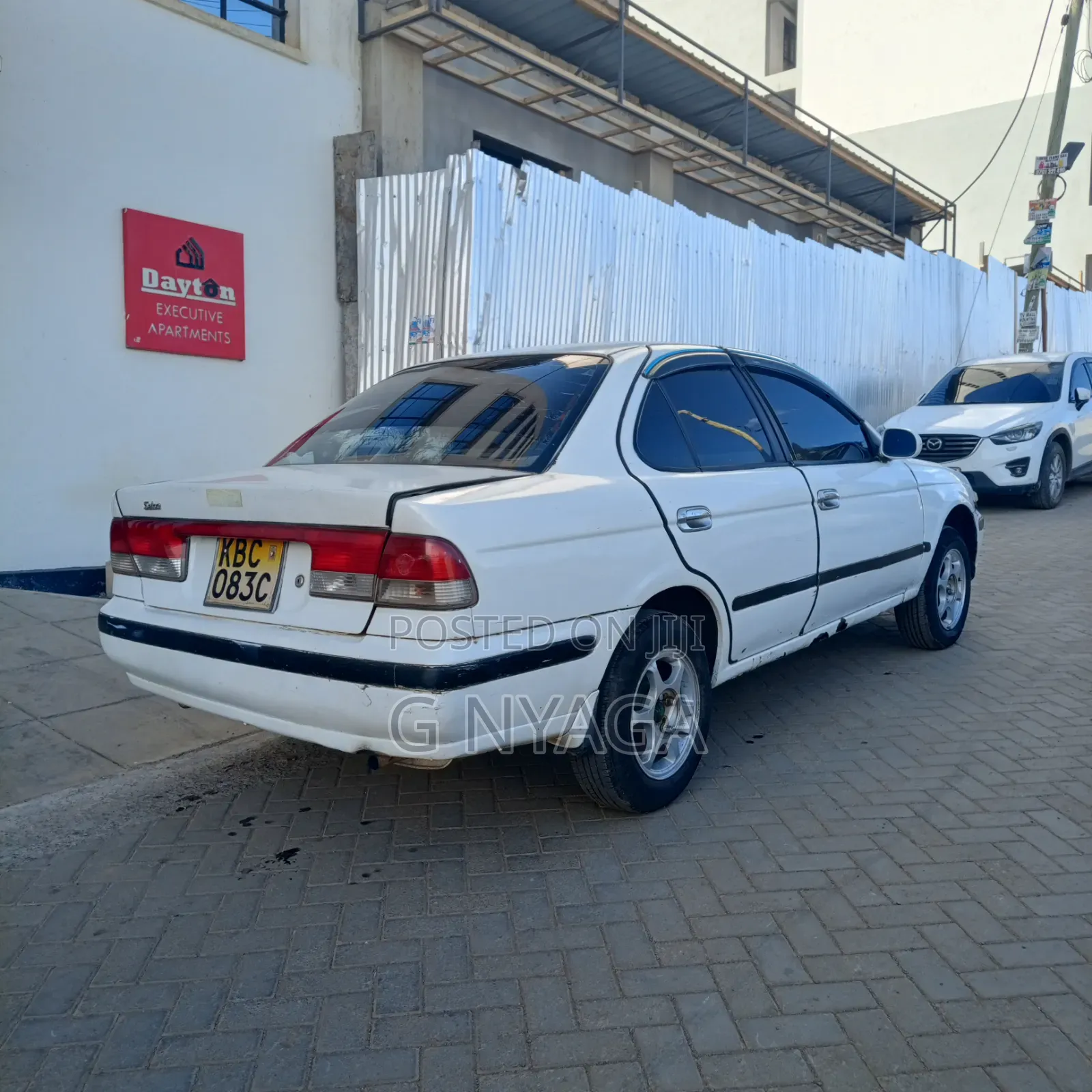Nissan FB15 2001 White