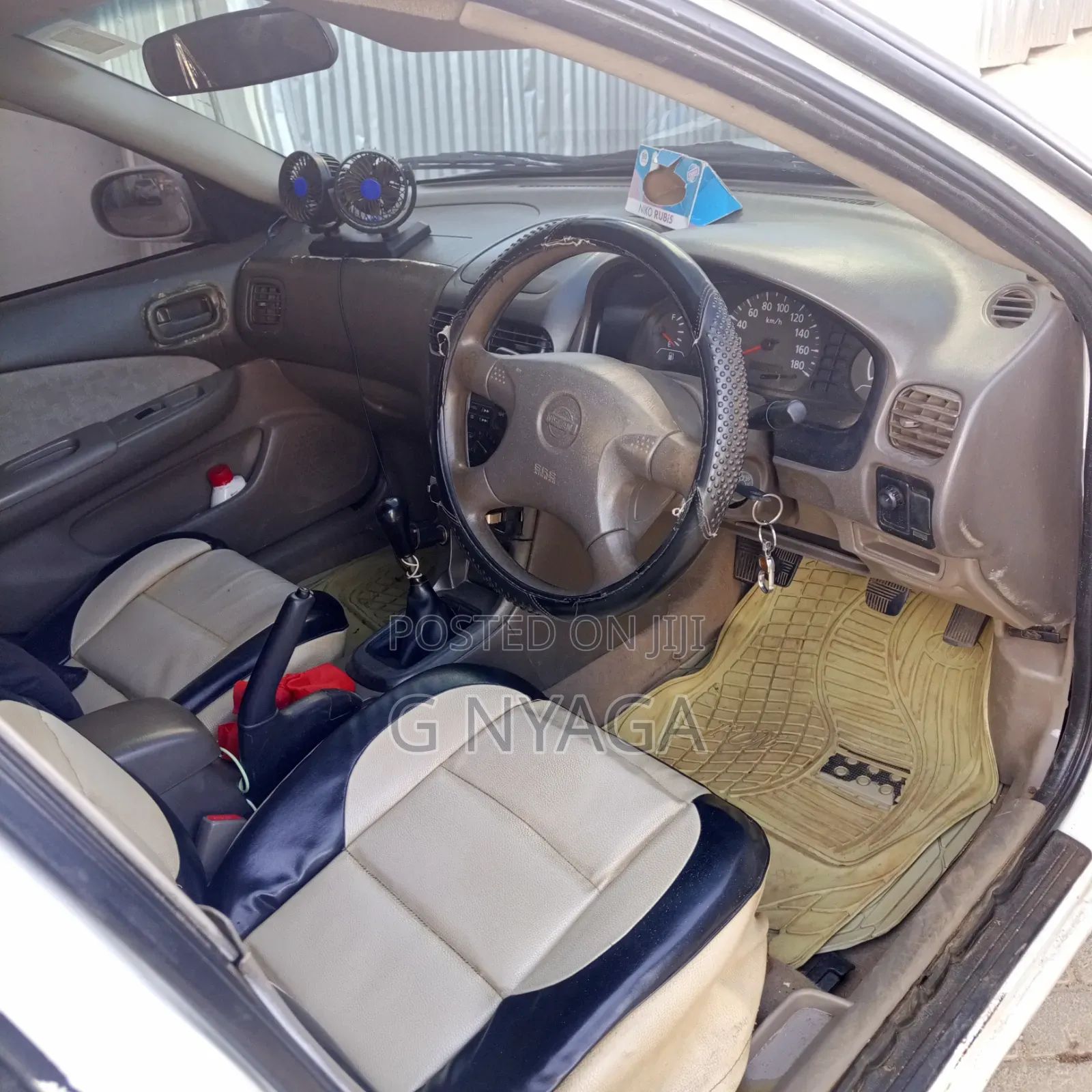 Nissan FB15 2001 White