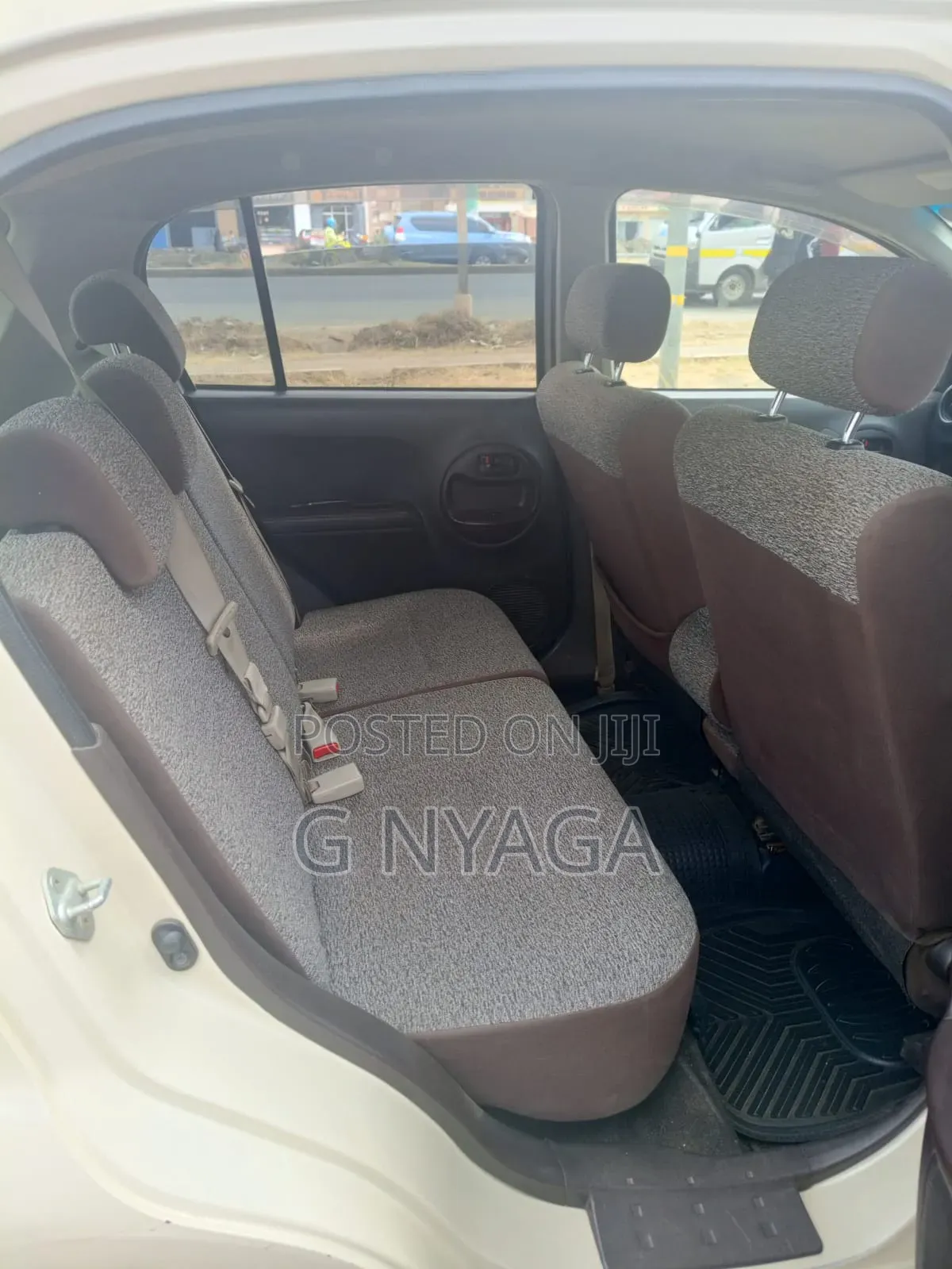 Toyota Passo 2014 Beige