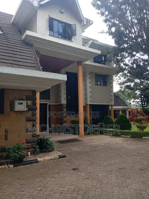 5bdrm Maisonette in Kerarapon for sale