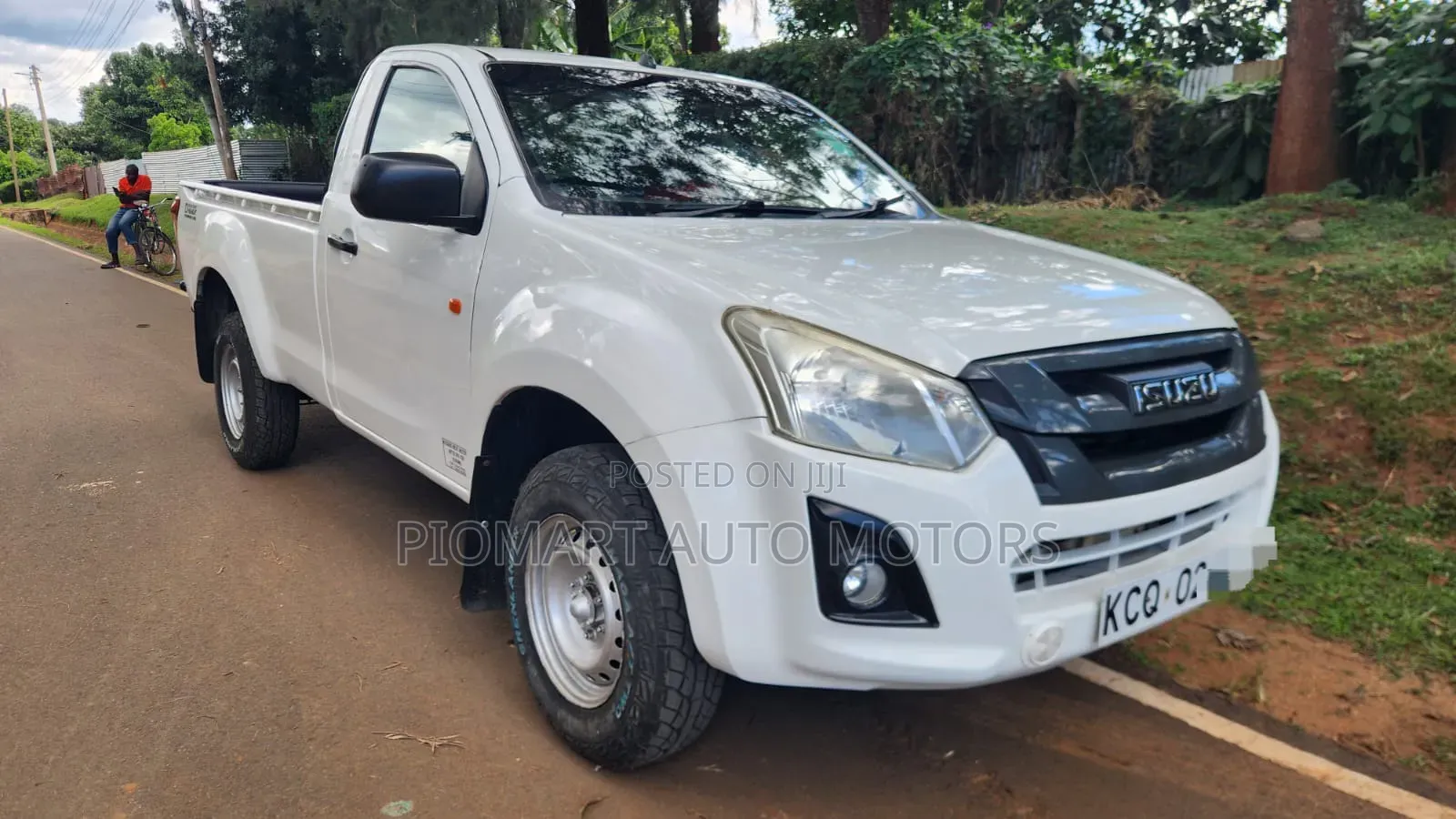 Isuzu D-MAX 2016 White
