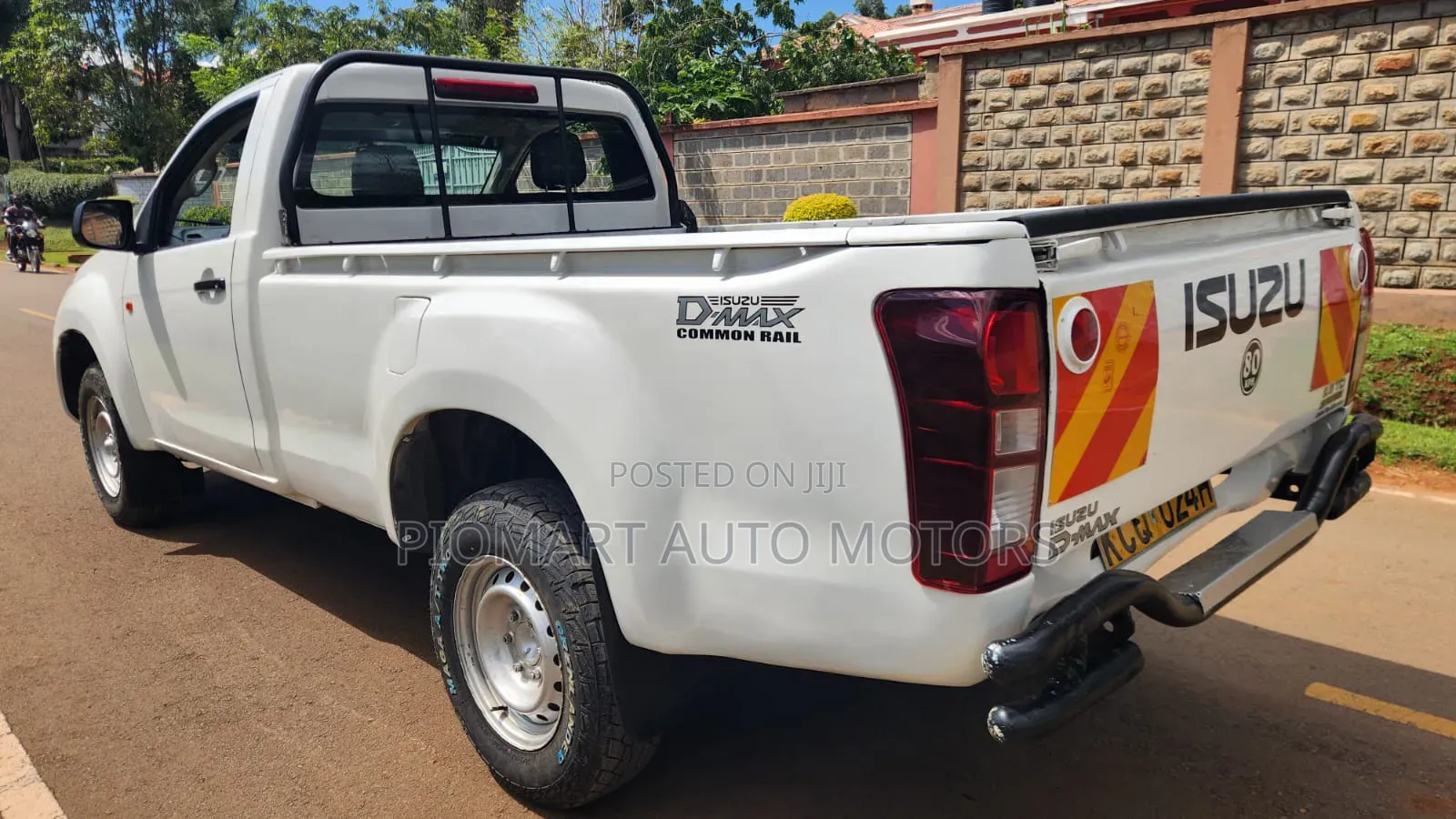 Isuzu D-MAX 2016 White