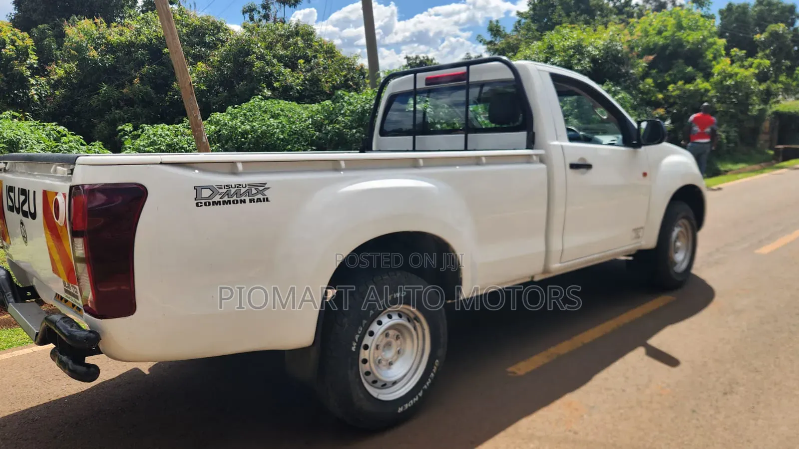Isuzu D-MAX 2016 White