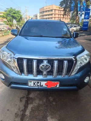 Toyota Land Cruiser Prado 2011 Blue