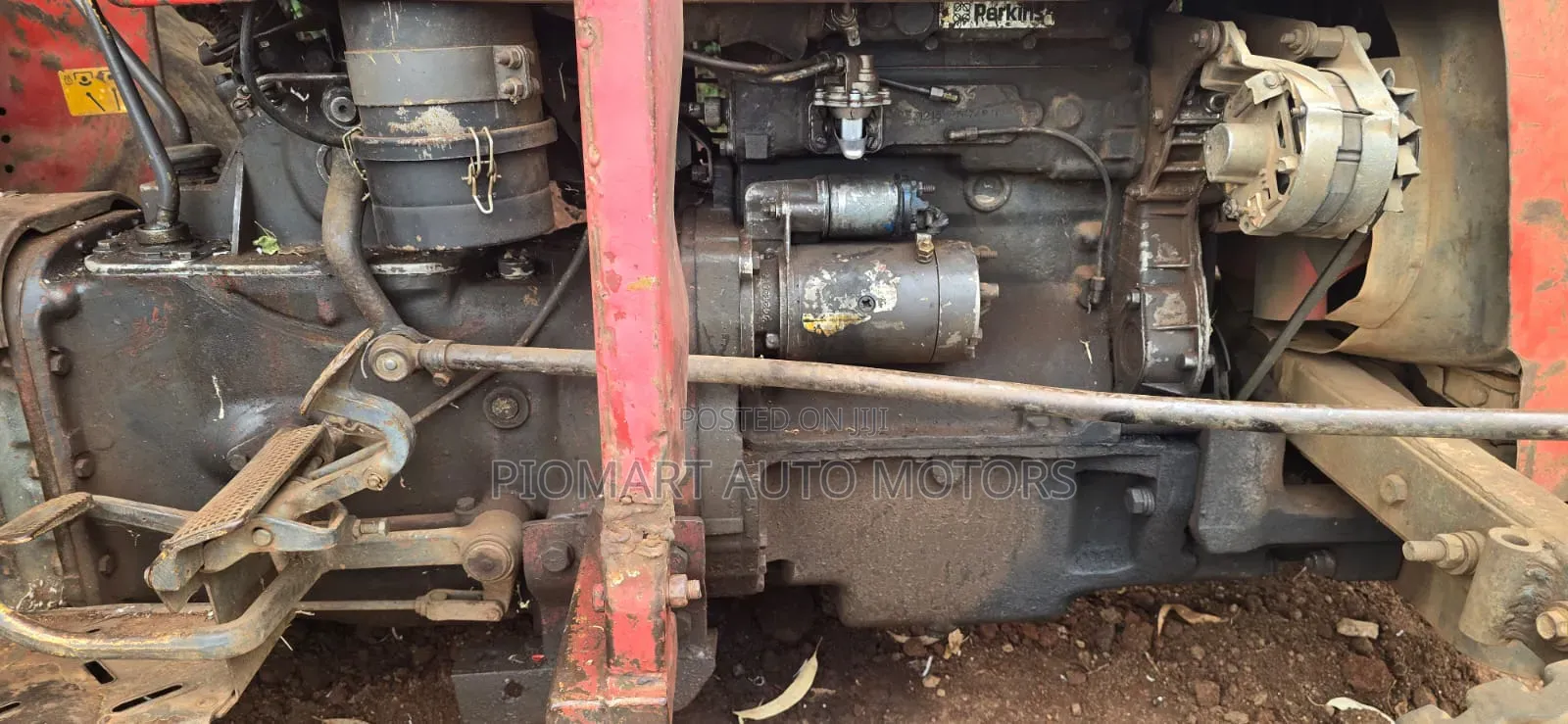Tractor Massey Ferguson 240 KAB RED