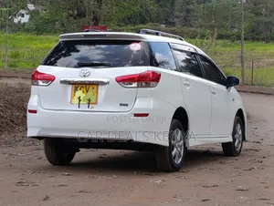Toyota Wish 2012 White