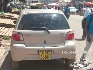 Toyota Vitz 2006 Gold